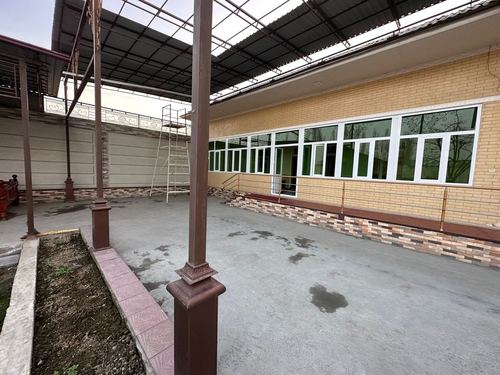 9-xonali uy, 1550 m²
