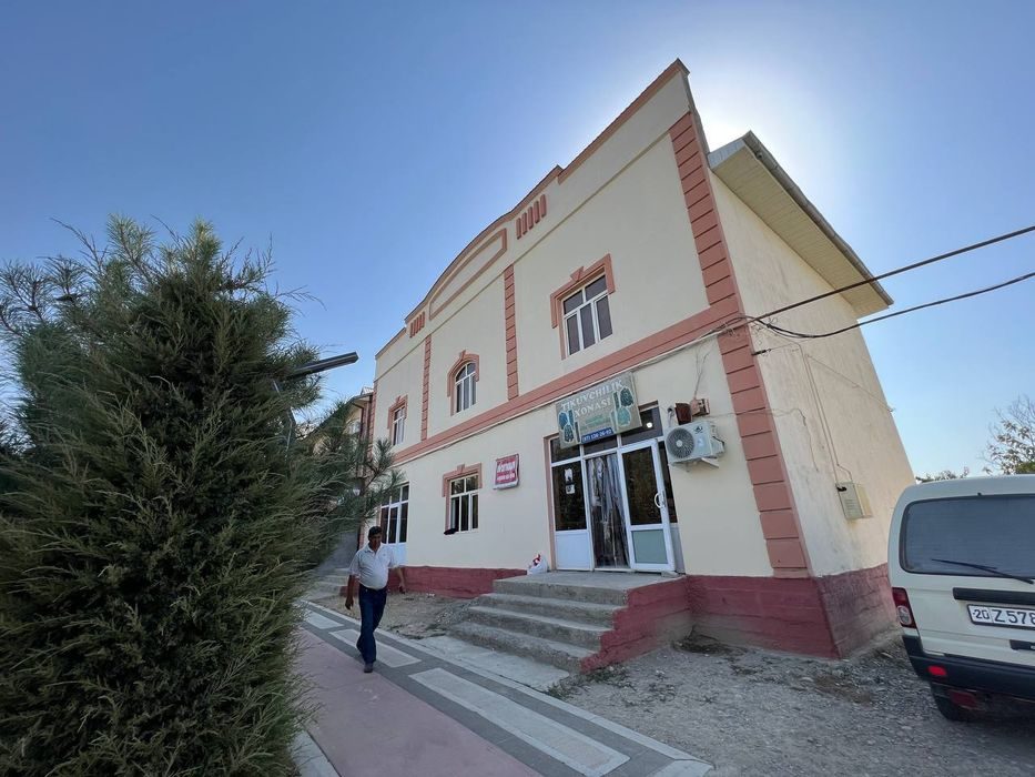 10-xonali dacha, 12 m², Заамин, sotuvga