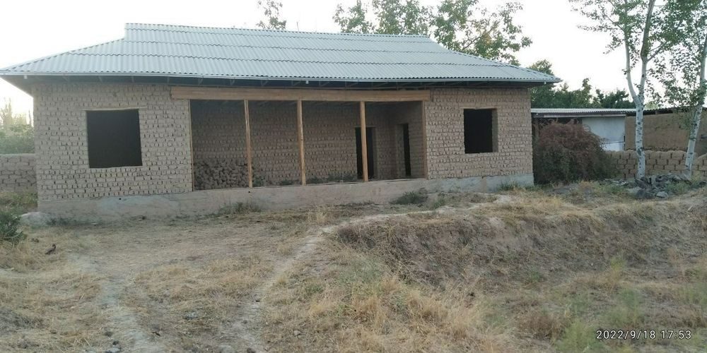 4-xonali dacha, 9 m², Заамин, sotuvga