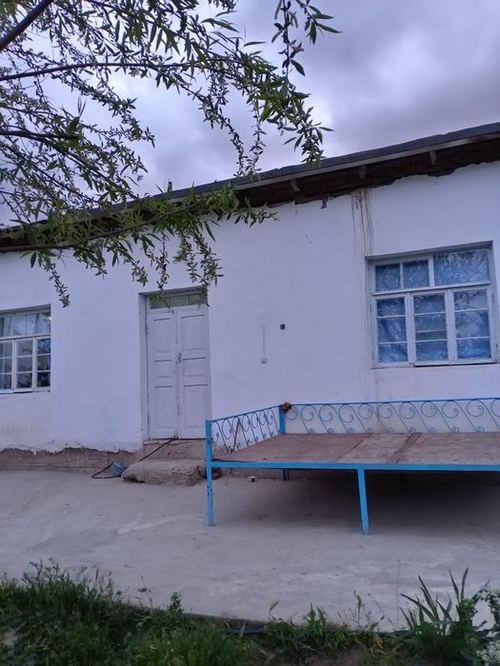 9-xonali uy, 222222 m²