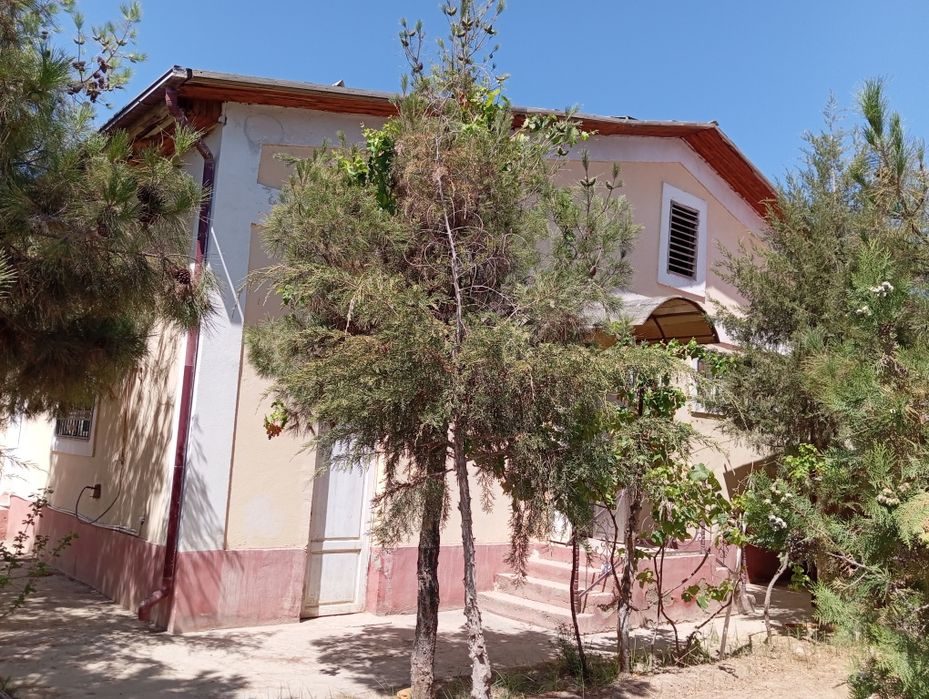 4-xonali uy, 100 m², Учкызыл, ijaraga