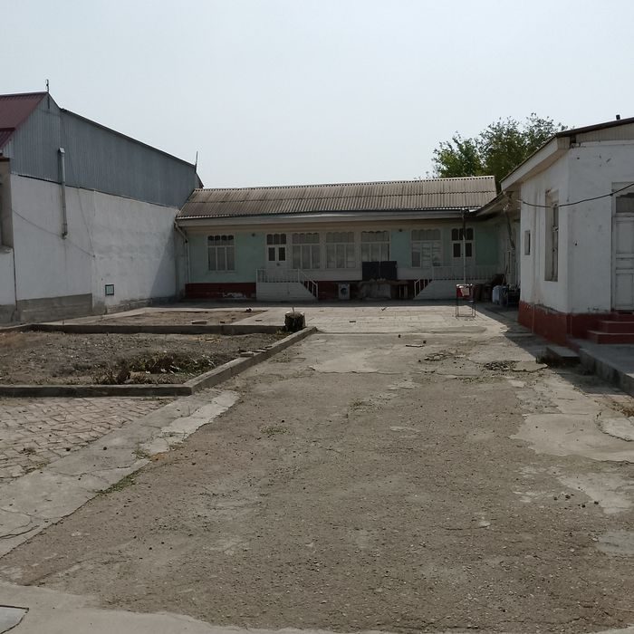8-xonali dacha, 10 m², Qo‘qon, sotuvga