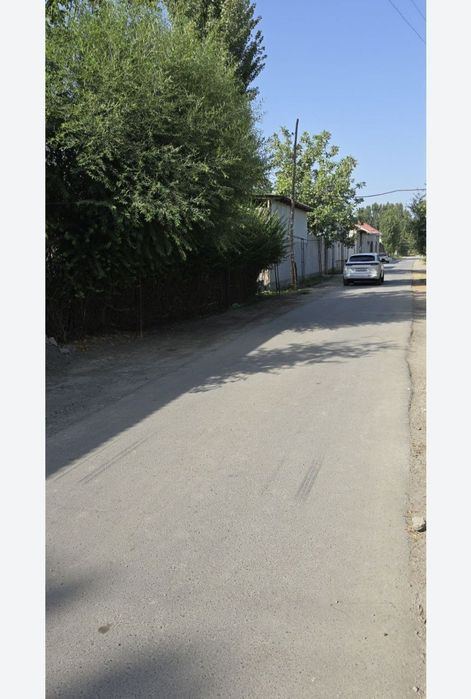 Narxini kelishamiz. Kami bor.Yer uchastka sotiladi.
