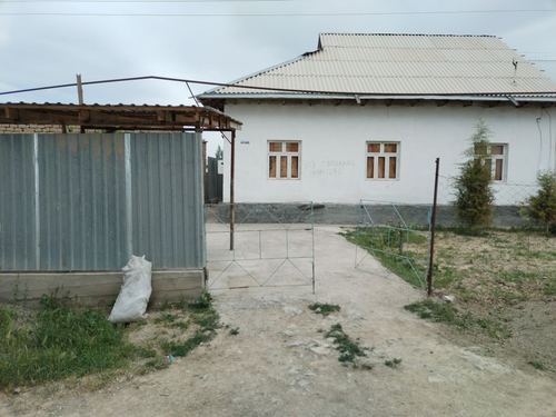 6-xonali uy, 13 m²