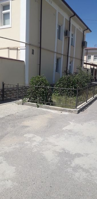 4-room cottage, 140 m², Пахтакор, for sale