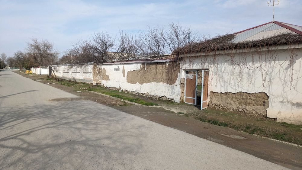3-xonali uy, 60 m², Пахтакор, sotuvga