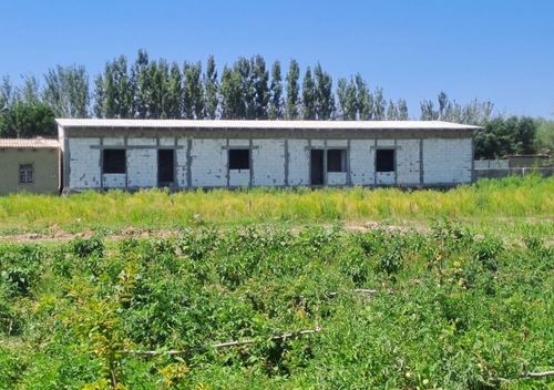 5-xonali uy qismi, 2500 m²
