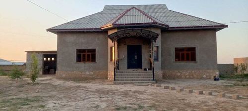 12-xonali dacha, 600 m²