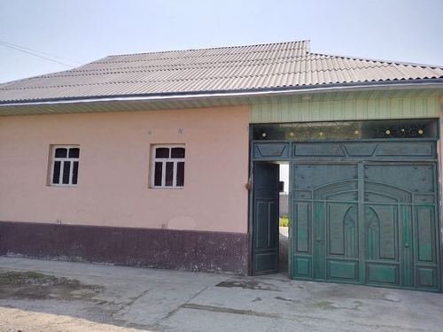 10-room cottage, 8 m²