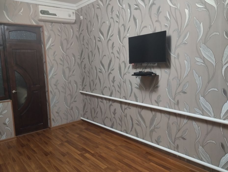 2-xonali kvartira, 58 m², Guliston, sotuvga