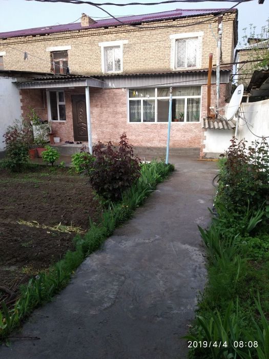 9-room cottage, 260 m², Gulistan, for sale
