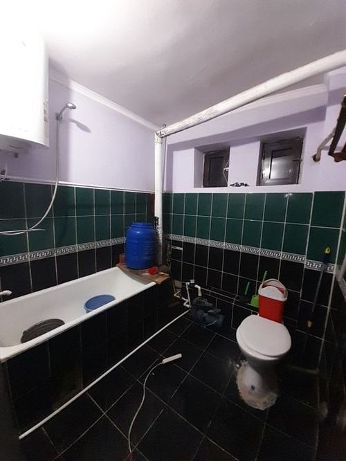 3-xonali kvartira, 70 m²