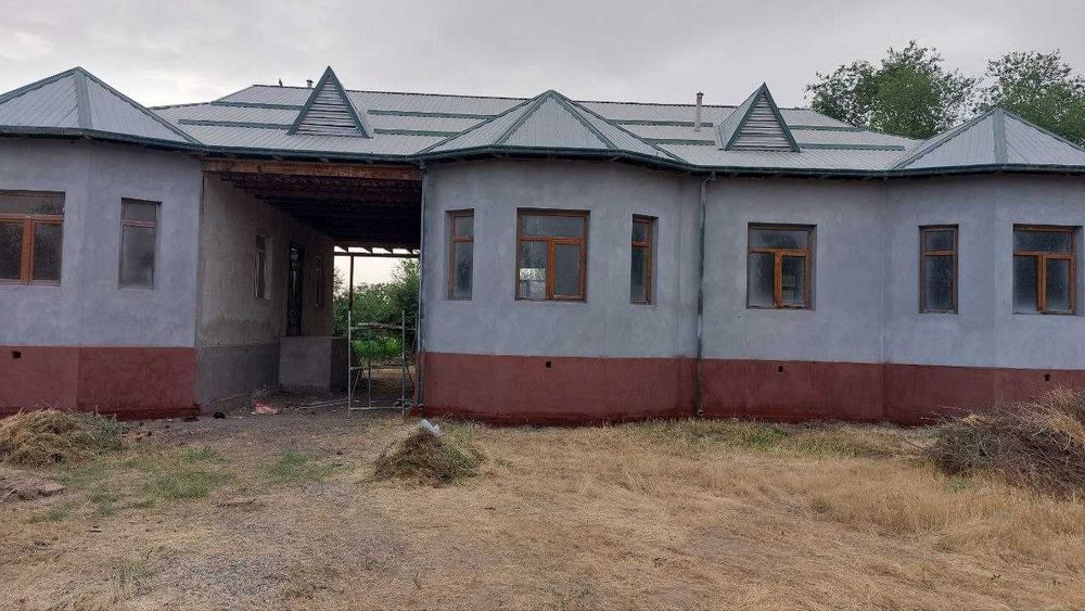 6-room house, 400 m², Gulistan, for sale