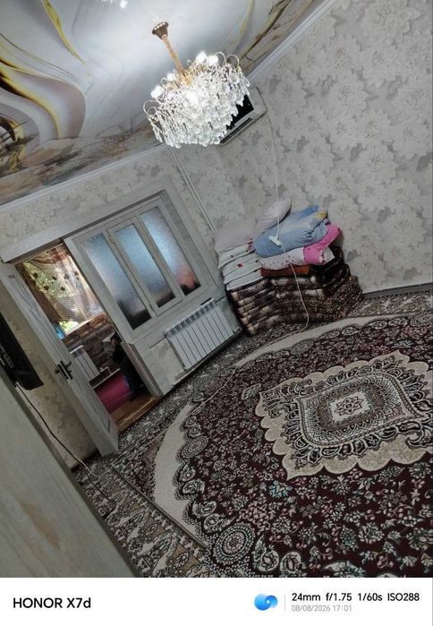 1-xonali kvartira, 40 m², Guliston, sotuvga