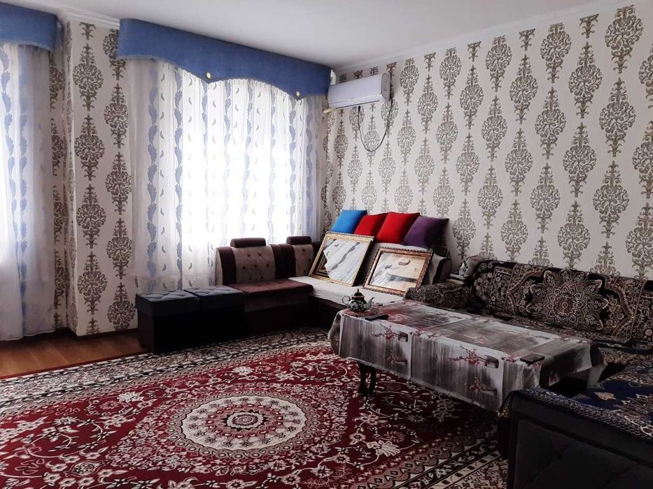 2-xonali kvartira, 60 m², Guliston, sotuvga