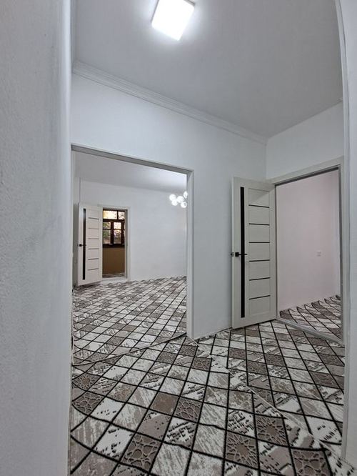 2-xonali kvartira, 42 m²