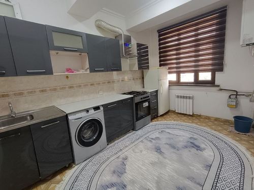 2-xonali kvartira, 70 m²