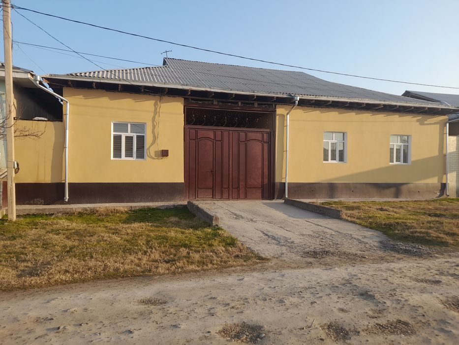 9-room house, 600 m², Gulistan, for sale