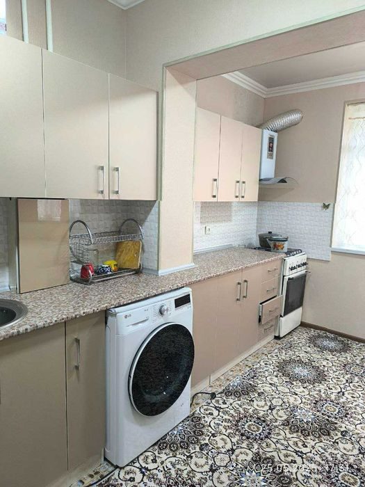 3-xonali kvartira, 74 m², Guliston, sotuvga