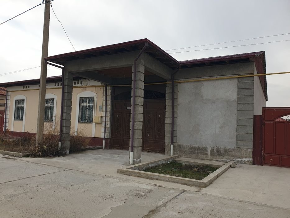 10-room house, 600 m², Gulistan, for sale
