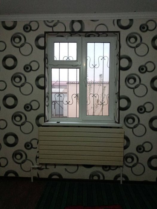 3-xonali uy, 200 m², Guliston, sotuvga