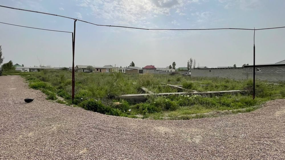 Chuqursoyda uchaska sotladi