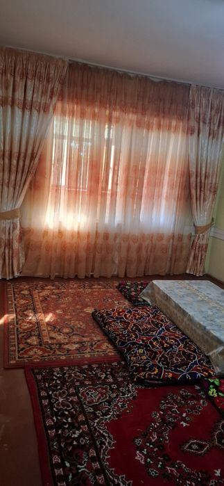 4-xonali kvartira, 90 m²