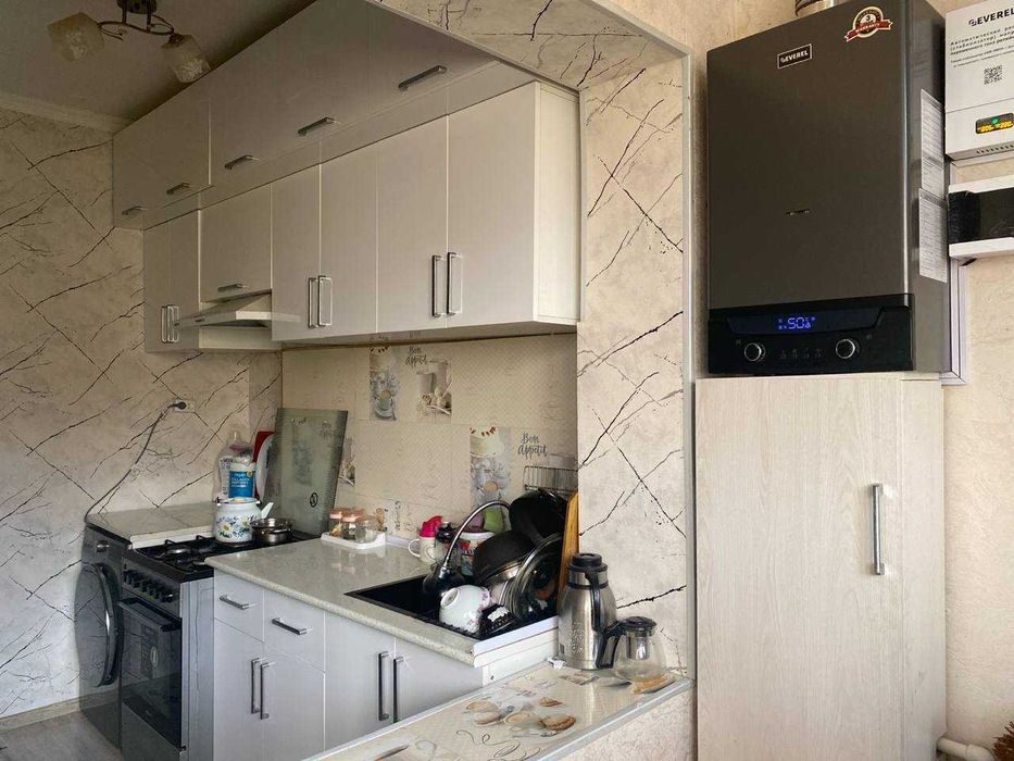 3-xonali uy, 90 m², Guliston, sotuvga