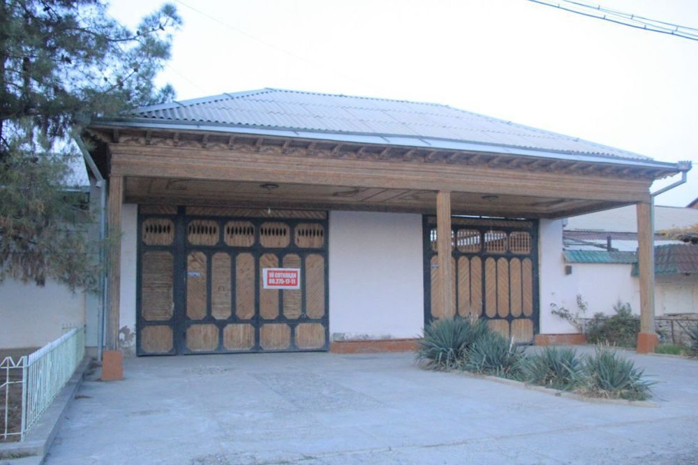 14-room house, 15 m², Gulistan, for sale