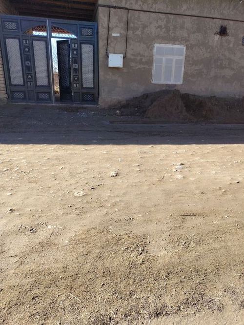 Угловой жои 6 сутиг гузор тумани сангишкон махалласи