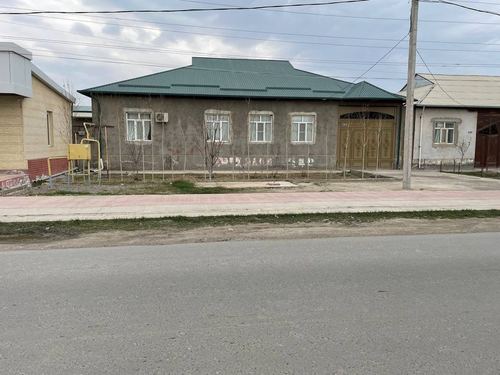 7-xonali uy, 800 m²