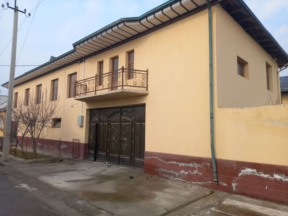 14-xonali uy, 12345 m², Guliston, sotuvga
