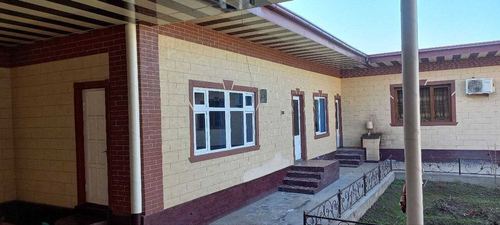 8-room house, 800 m²