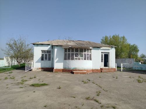 4-room house, 1300 m²