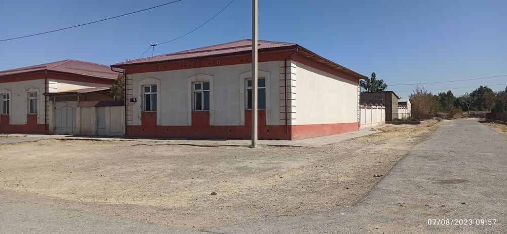 4-room cottage, 6 m², Камаши, for sale