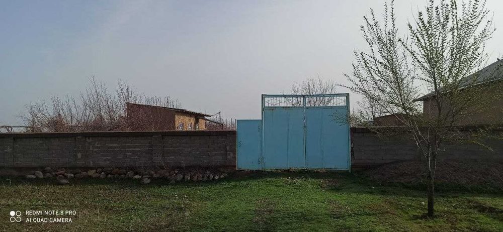 Кизилтепа-Савсан йулида жойлашган 30 сотихли ховли сотилади
