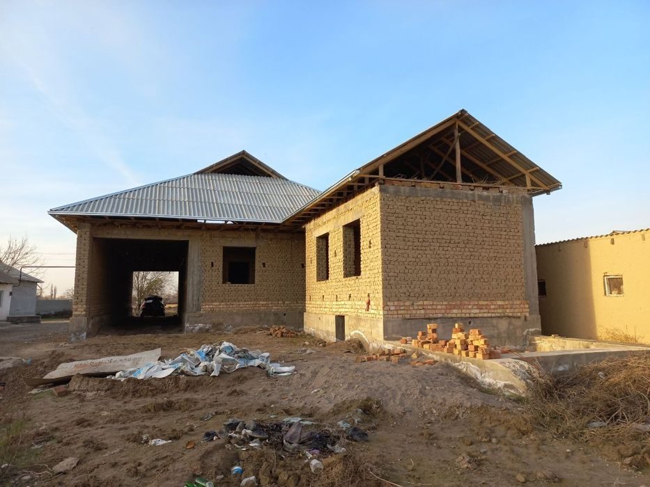 5-room house, 750 m², Gulistan, for sale