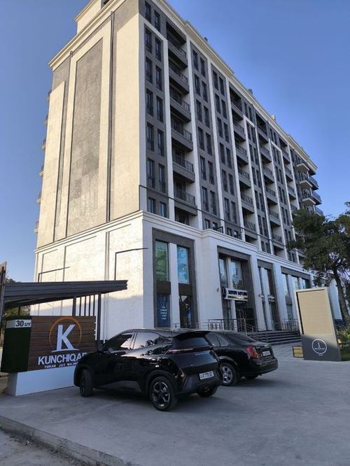 2-xonali kvartira, 82 m²