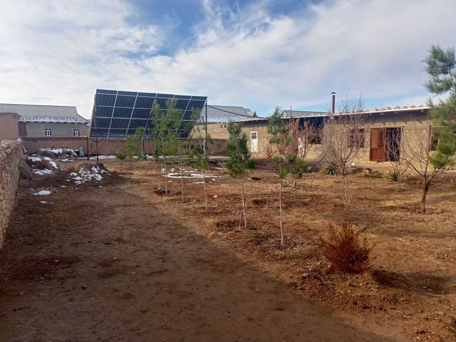 6-xonali uy, 700 m², Дехканабад, sotuvga