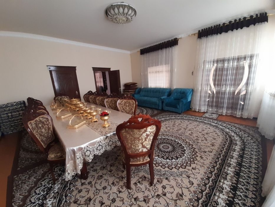 9-room apartment, 6 m², Karshi, for sale