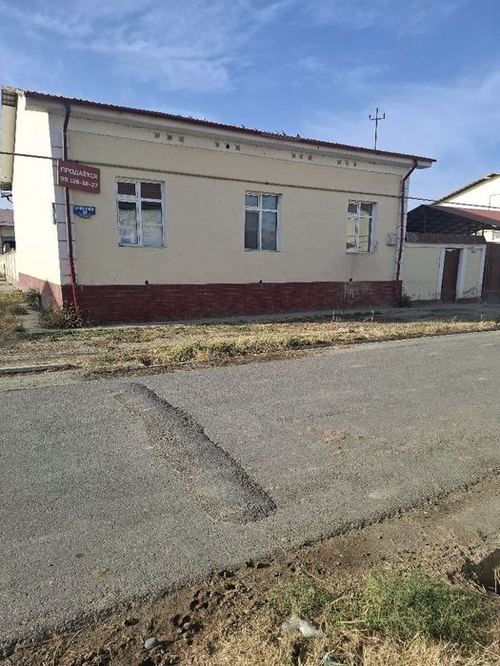 4-xonali kottej, 600 m²
