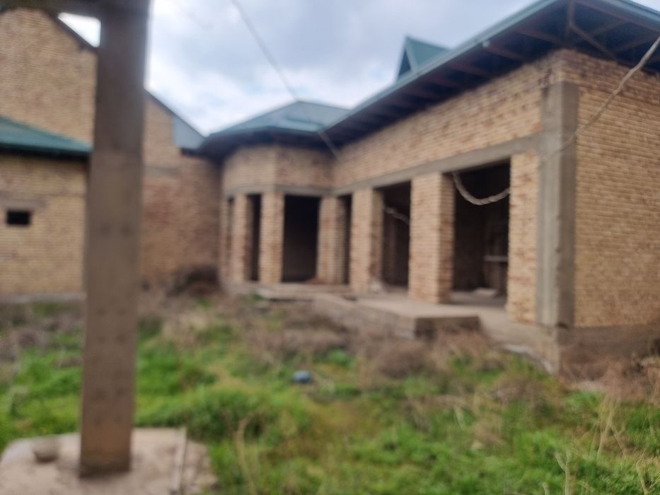 6-room house, 600 m², Karshi, for sale