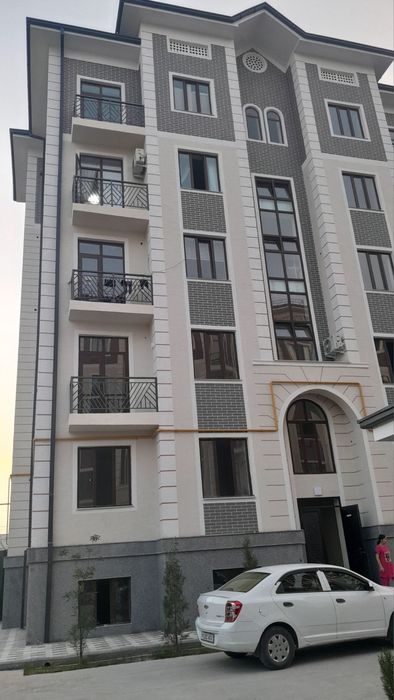 3-room apartment, 100.8 m², Karshi, for rent