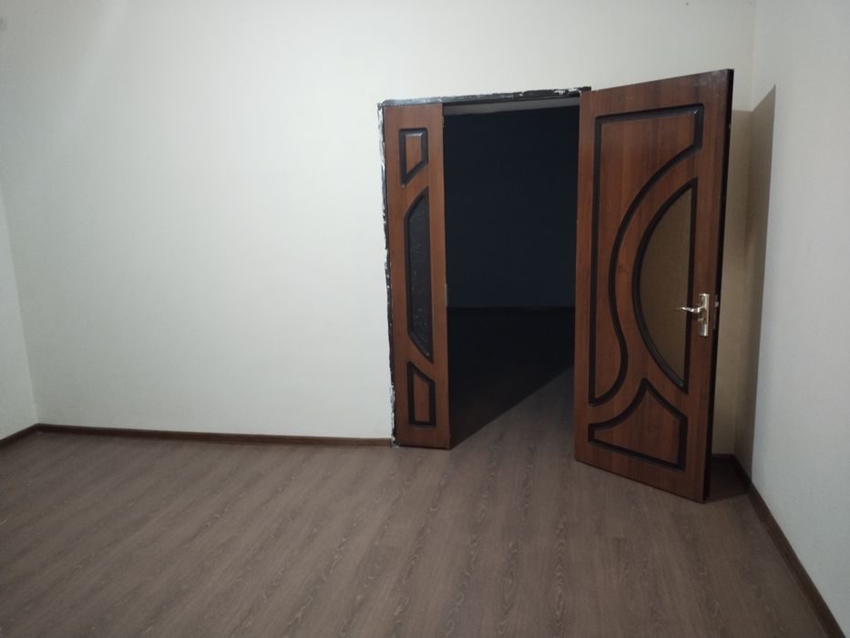 2-xonali kvartira, 90 m², Qarshi, ijaraga