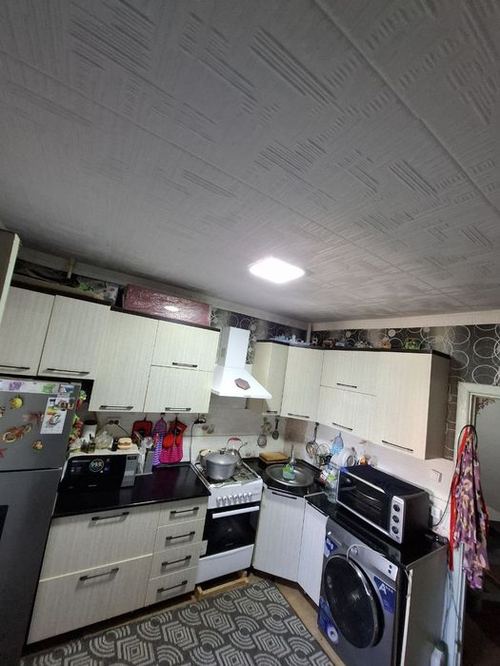 3-xonali kvartira, 80 m²