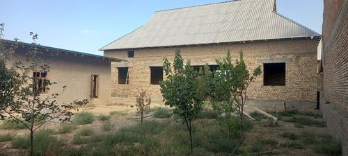 7-комнатный дом, 600 м²
