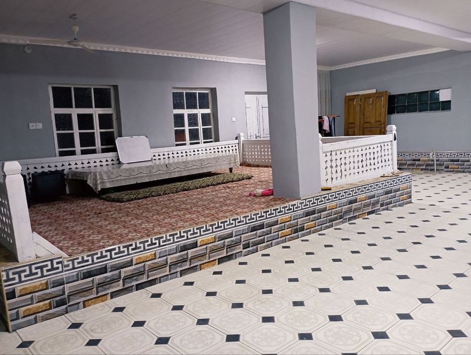 5-room cottage, 631.67 m², Karshi, for sale