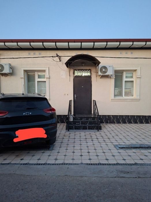 3-room cottage, 200 m², Karshi, for sale