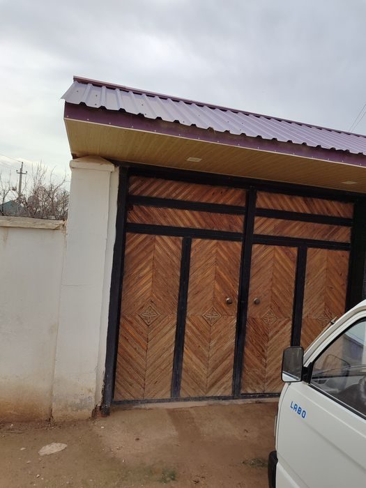 6-room cottage, 80 m², Karshi, for sale