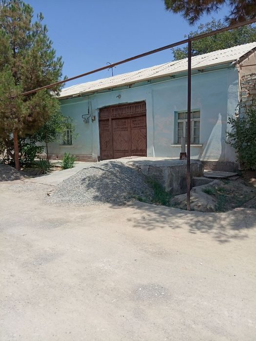 6-xonali uy, 10 m², Qarshi, sotuvga